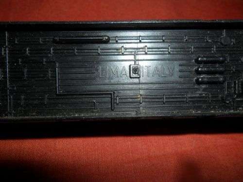 RHEINGOLD TRAIN SET OF 3 COACHES AND 1 ELECTRIC LOCO