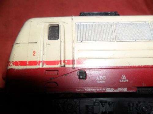 RHEINGOLD TRAIN SET OF 3 COACHES AND 1 ELECTRIC LOCO