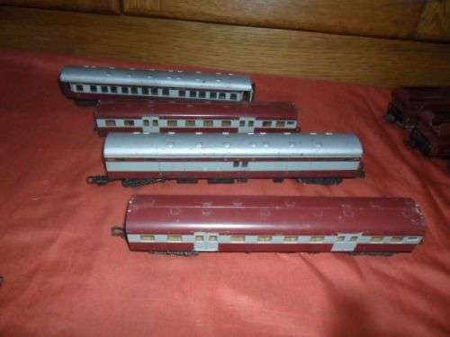 VINTAGE SAR\SAS OLD STYLE SUBURBAN TRAIN SET -LIMA ITALY