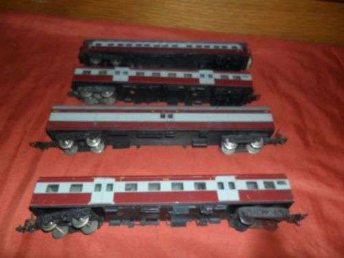 VINTAGE SAR\SAS OLD STYLE SUBURBAN TRAIN SET -LIMA ITALY