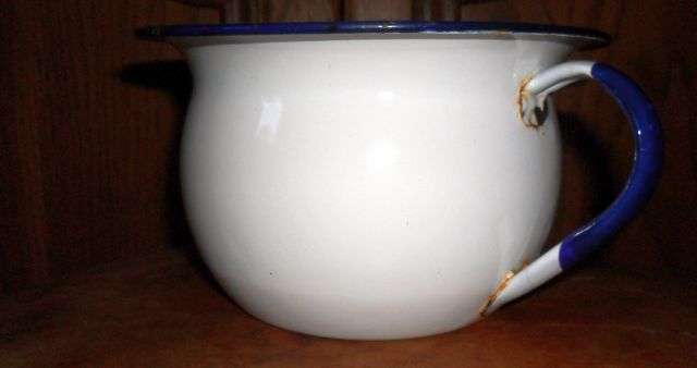 KIDDIES ENAMEL POTTIE