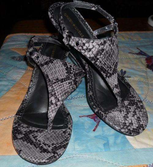 GREEN CROSS GREY SNAKE SKIN  SIZE 5 SANDAL
