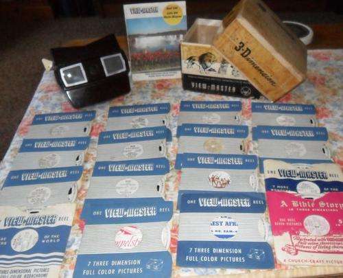 1950'S 3-D VIEW MASTER MODEL E SAWYERS MADE IN USA PLUS 18 REELS