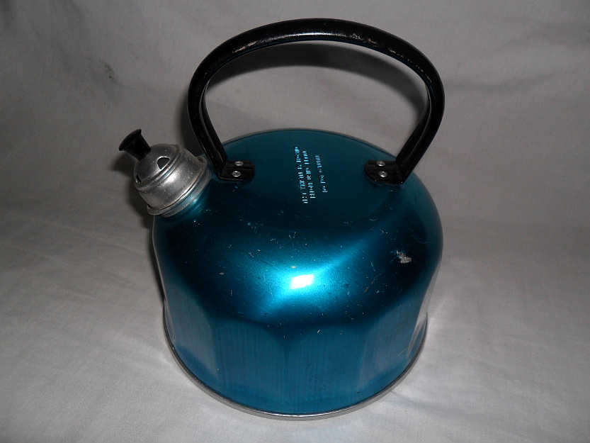 WHISTLE TIN KETTLE