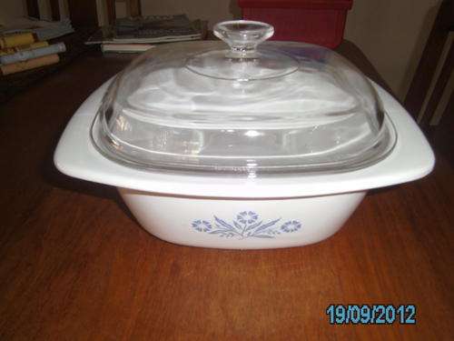 LARGE 'CORNING WARE' SKILLET WITH LID
