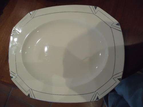 VERY LARGE "ALFRED MEAKIN" MEAT PLATTER, MARIGOLD
