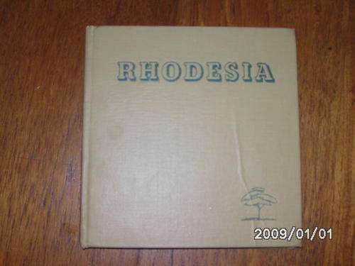 RHODESIA - A Pictorial Tour of a Beautiful Country (intro by T.V. Bulpin)