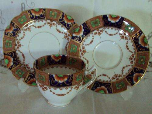 ROYAL ALBION  "FAN" TEA TRIO