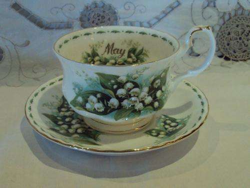 ROYAL ALBERT FLOWER OF THE MONTH BREAKFAST DUO