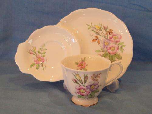 ROYAL ALBERT TENNIS SET