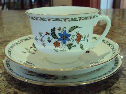 SHELLEY "CHELSEA" TEA TRIO