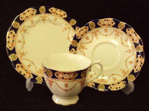 ROYAL ALBERT OLD IMARI TRIO