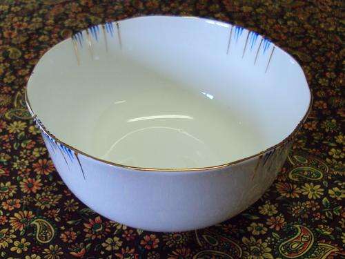 ROYAL ALBERT SUGAR BOWL