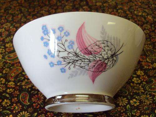 ROYAL ALBERT SUGAR BOWL