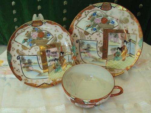 BEAUTIFUL HAND PAINTED JAPANESE TEA TRIO