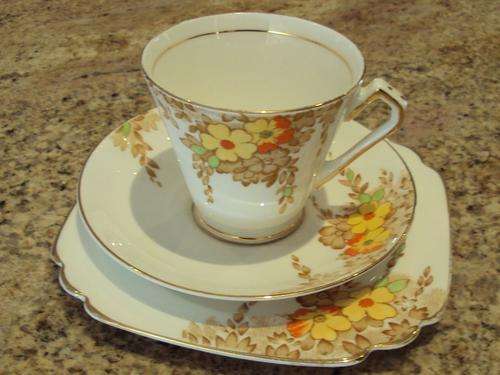 CARTWRIGHT AND EDWARDS 1930's TEA TRIO