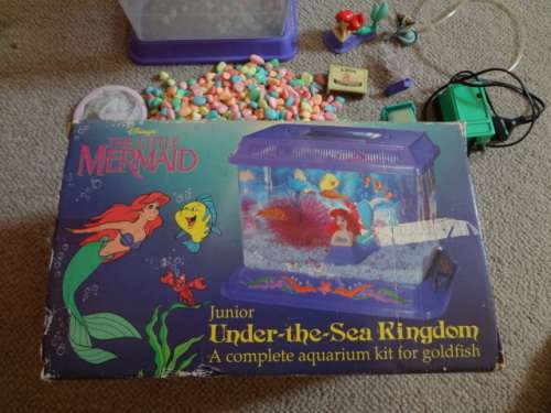 Small fish tank - Disney The little mermaid - Junior Under the Sea Kingdom-aquarium kit for goldfish