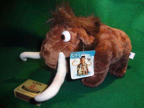 Ice Age 3 Stuffed Toy Mammoth Manny with tag
