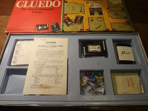 Boardgame - vintage Cluedo board game