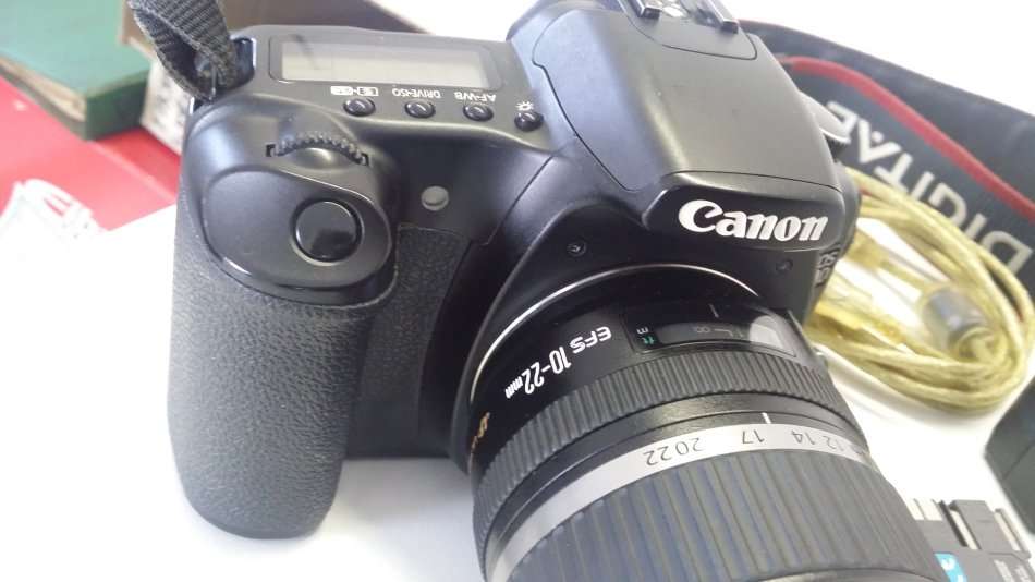 Canon EOS 30D Body Only