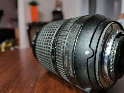 Nikon 18-140mm ED VR