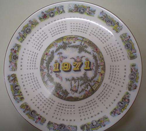 Wedgwood 1971 Calendar Plate