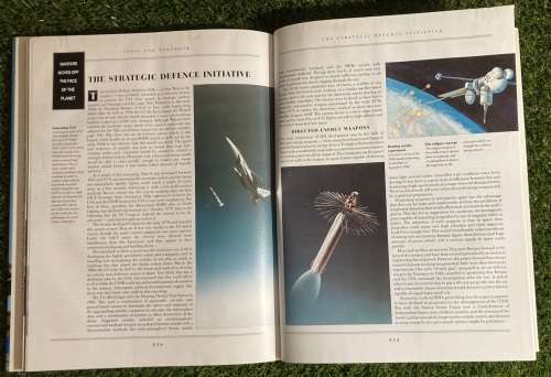 The Encyclopedia of Weaponry: - Ian V. Hogg