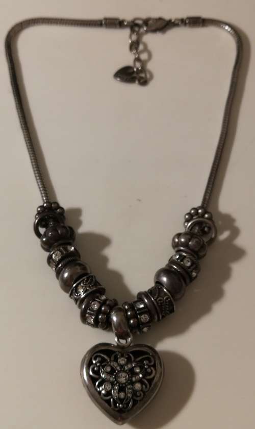 Miglio Silver Tone Chunky Necklace with Locket Pendant