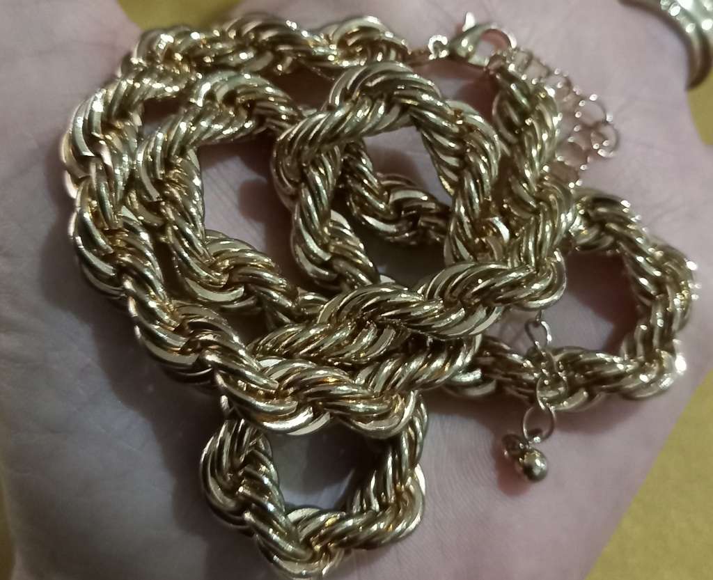 Gold Tone Thick Rope Fashion Choker Chain