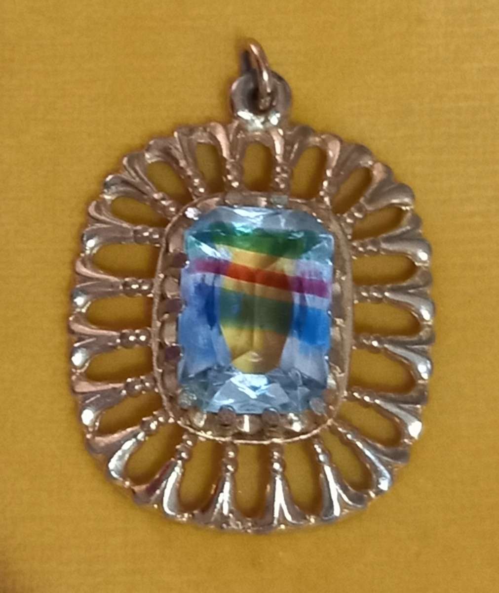 Vintage Gold Tone Pendant with Beautiful Light Blue and Stripes Stone