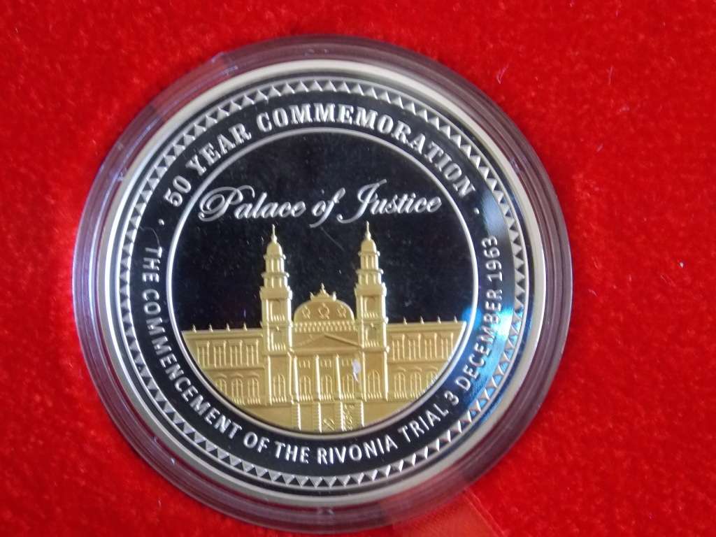 2012 MANDELA LILIESLEAF MEMORY AND LEGACY SET  2 x 1/4 Oz Gold plus 1 x 1oz Silver with certificates