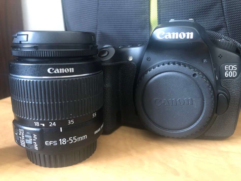 CANON EOS 60D WITH 19-55MM IS II IN EXCELLENT CONDITION COMING WITH INTER PRO BAG