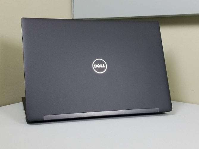DELL LATITUDE 7280 , CORE I7-7600U , 16GB RAM,256GB SSD ,INTEL HD GRAPHICS 620 ,FULL HD DEMO CONDITI