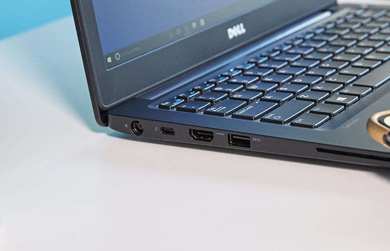DELL LATITUDE 7280 , CORE I7-7600U , 16GB RAM,256GB SSD ,INTEL HD GRAPHICS 620 ,FULL HD DEMO CONDITI