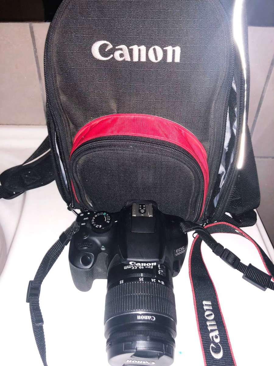 Canon EOS 1300D with CANON 18-55MM in EXCELLENT CONDITION WITH CANON CAMERA BAG