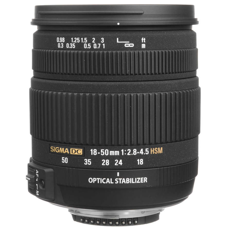 Sigma 18-50mm f/2.8-4.5 DC OS HSM Zoom For Canon D-SLRs IN EXCELLENT CONDITION