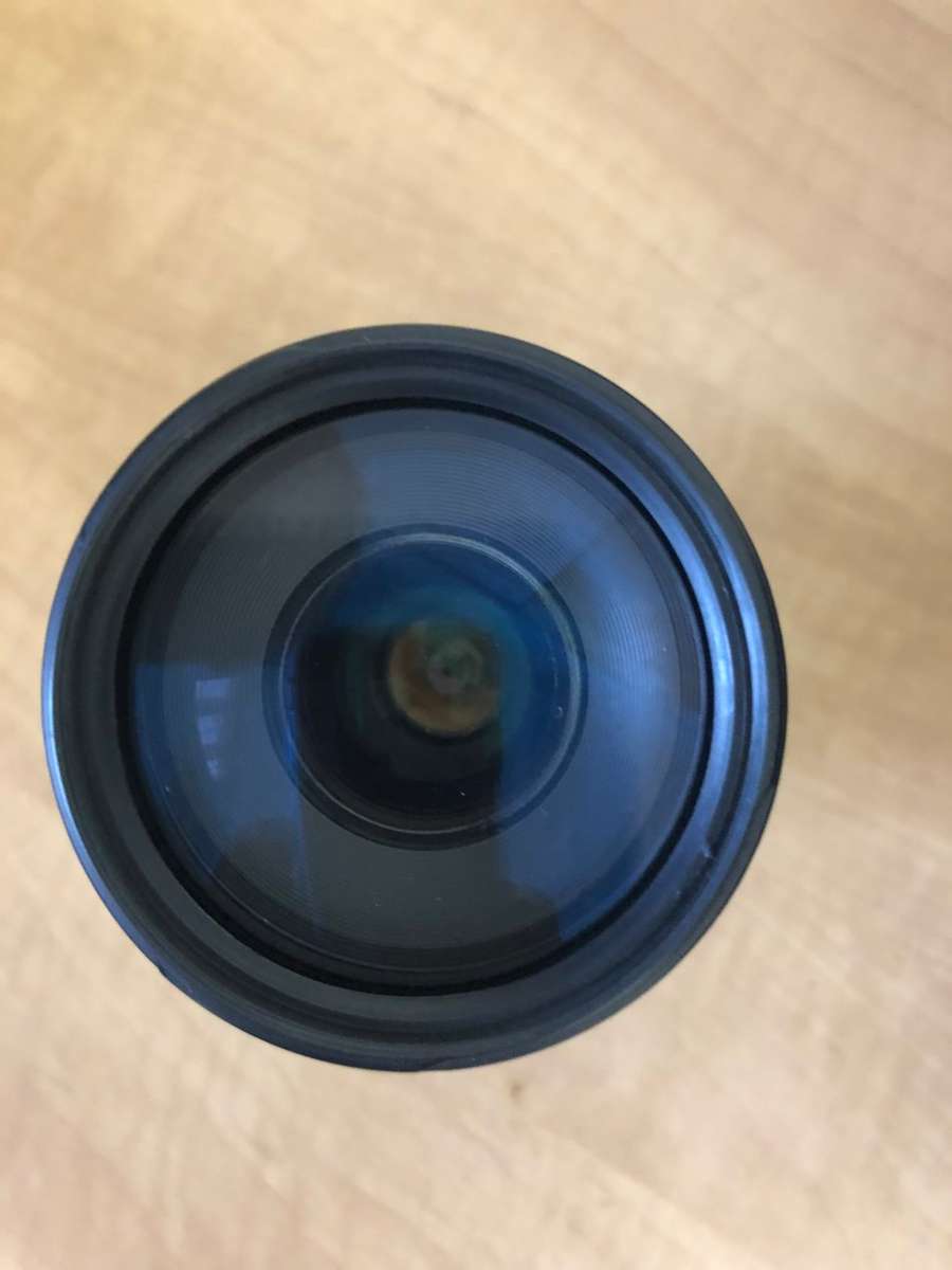 CANON EF 75-300MM ZOOM LENS IN VERY GOOD CONDITION