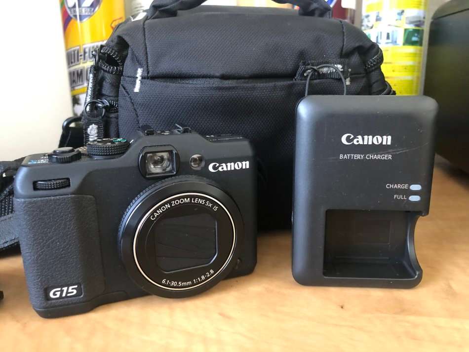 CANON PowerShot G15 12MP , DIGIC 4 IMAGE PROCESSOR , 5X OPTICAL ZOOM in EXCELLENT CONDITION