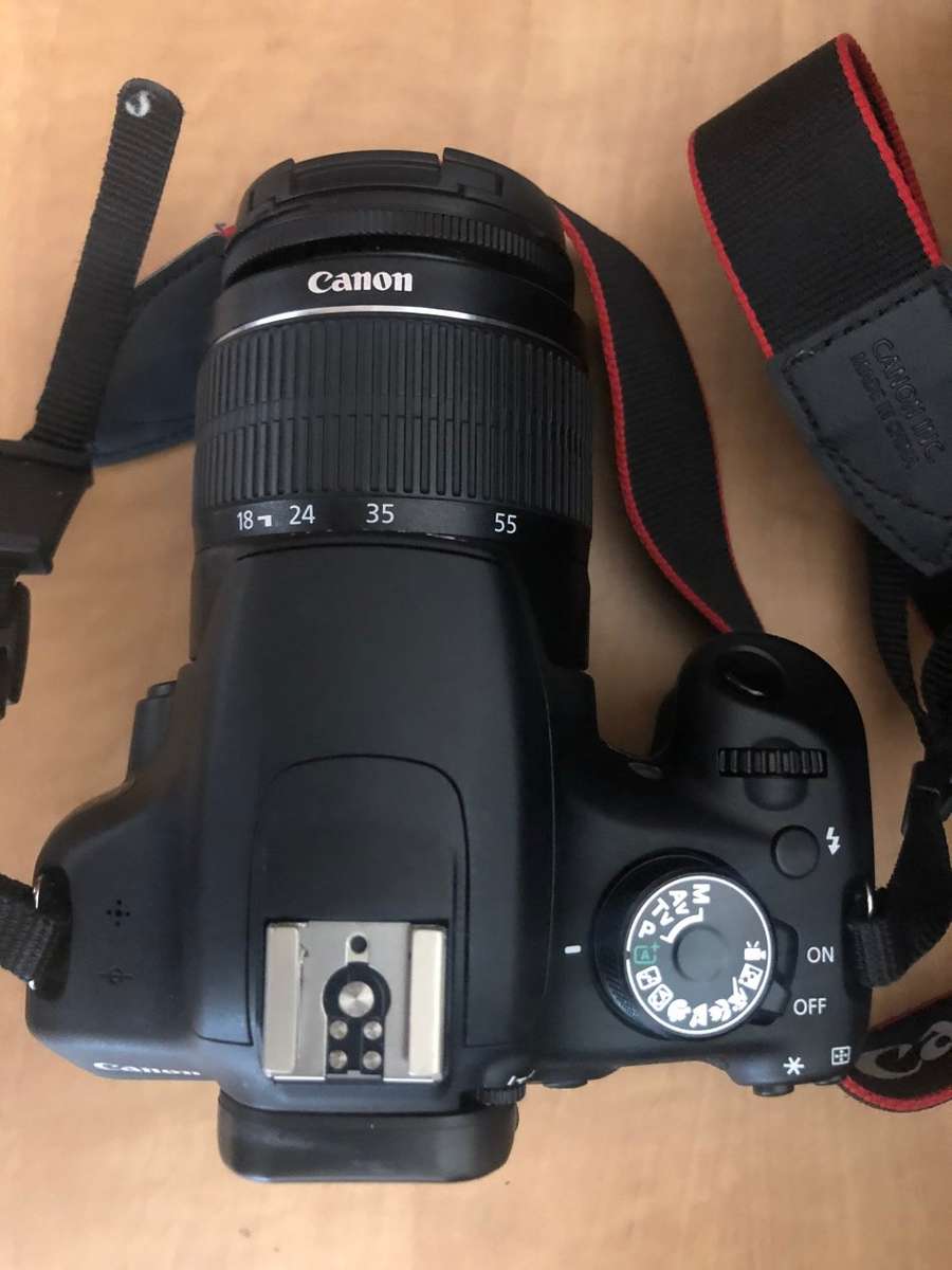 Canon EOS 1200D DSLR Camera 18MP ,FHD MOVIES ,18-55mm Lens IN VERY GOOD CONDITION , WITH LOWEPRO BAG