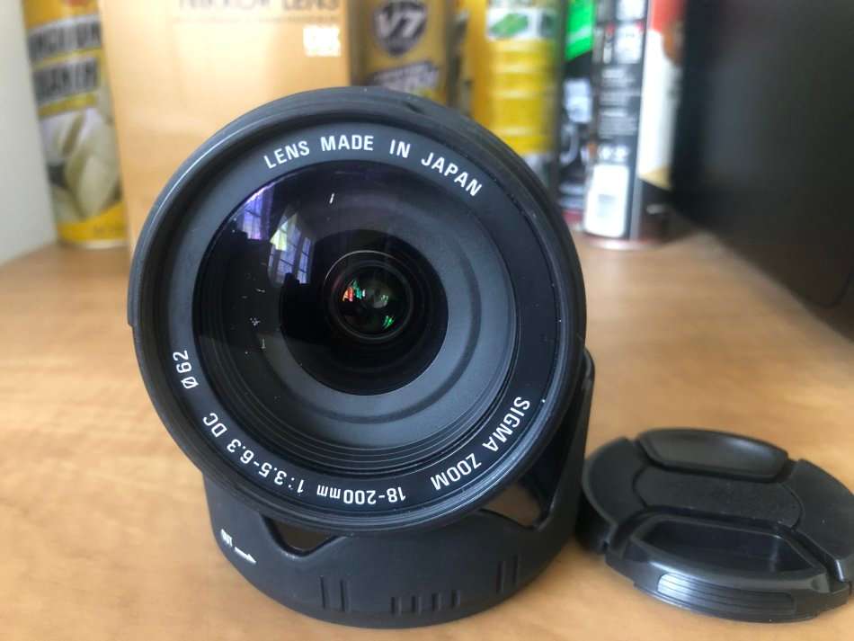 Sigma AF 18-200mm f/3.5-6.3 DC FOR CANON DSLR CAMERAS