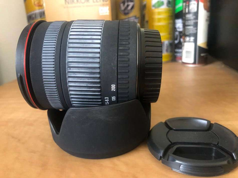 Sigma AF 18-200mm f/3.5-6.3 DC FOR CANON DSLR CAMERAS