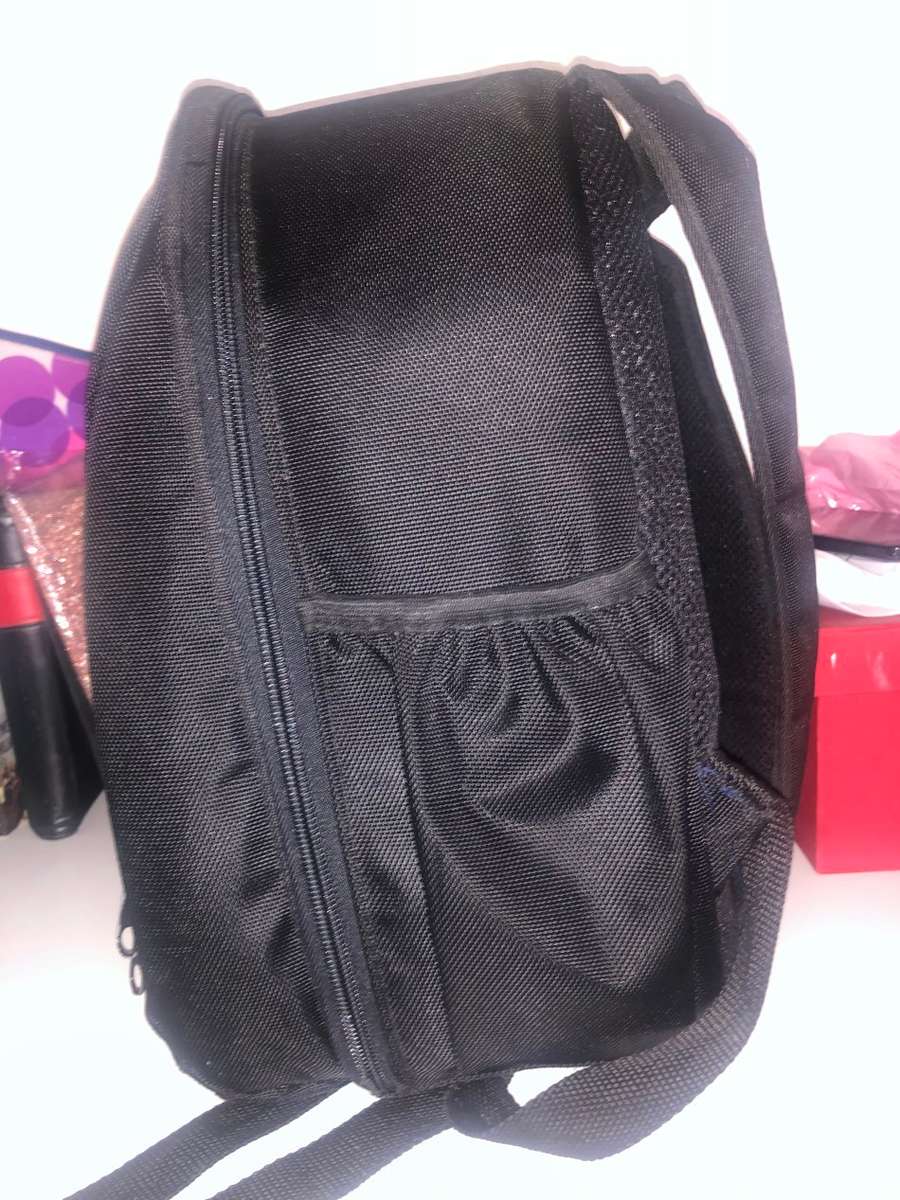 CANON EOS 750D DSLR WITH CANON EF-S 18-55MM III , 16GB SD CARD AND CANON BAG, EXCELLENT CONDITION