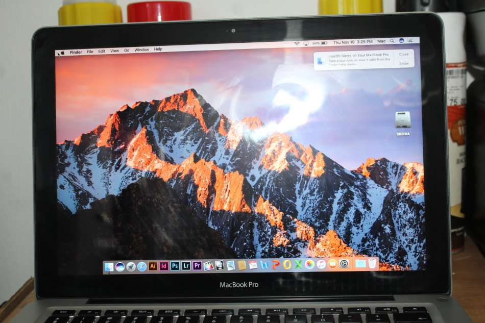 MACBOOK PRO 13 CORE I5 @2.40GHz,8GB RAM ,500GB HDD,INTEL HD GRAPHICS 3000, VERY GOOD CONDITION