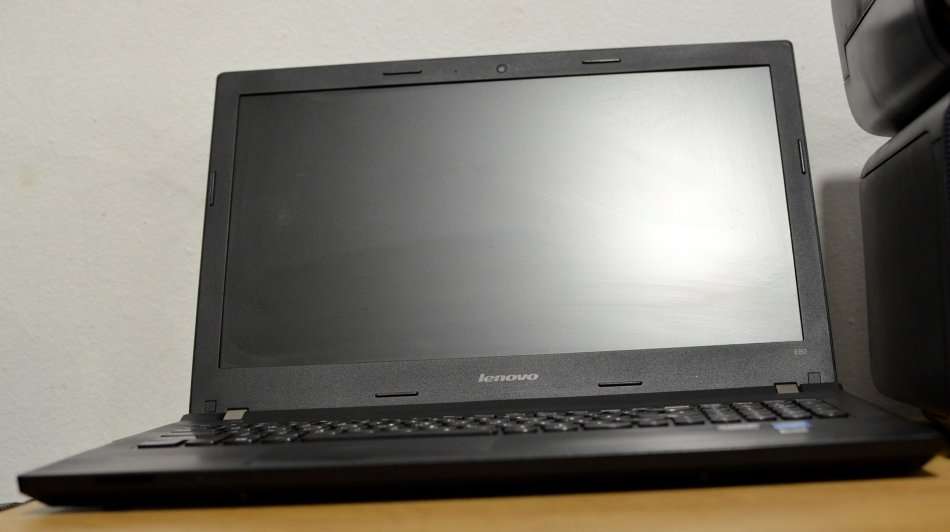 LENOVO E5080 ,INTEL CORE I7-5500U @2.40GHz,8GB RAM,500GB HDD,2GB AMD RADEON R5 M330