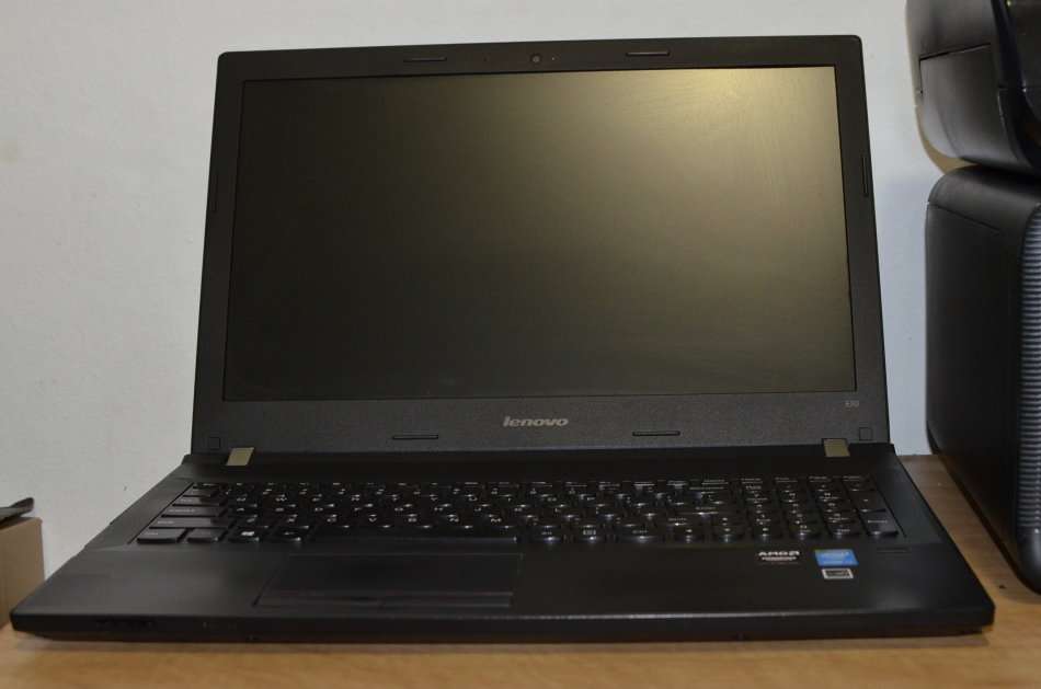 LENOVO E5080 ,INTEL CORE I7-5500U @2.40GHz,8GB RAM,500GB HDD,2GB AMD RADEON R5 M330