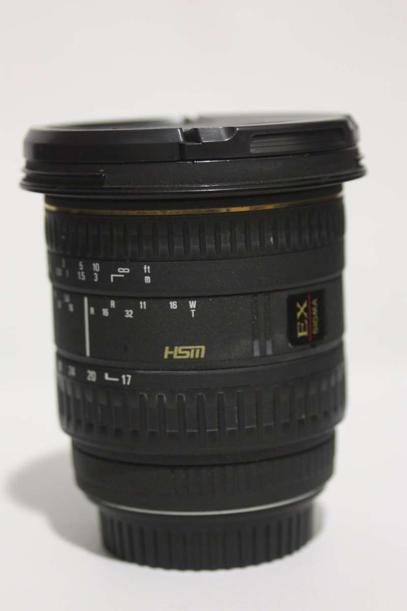 Sigma 17-35mm F2.8-4 EX Aspherical HSM ,ULTRA WIDE ANGLE Lens for Canon-AF Camera