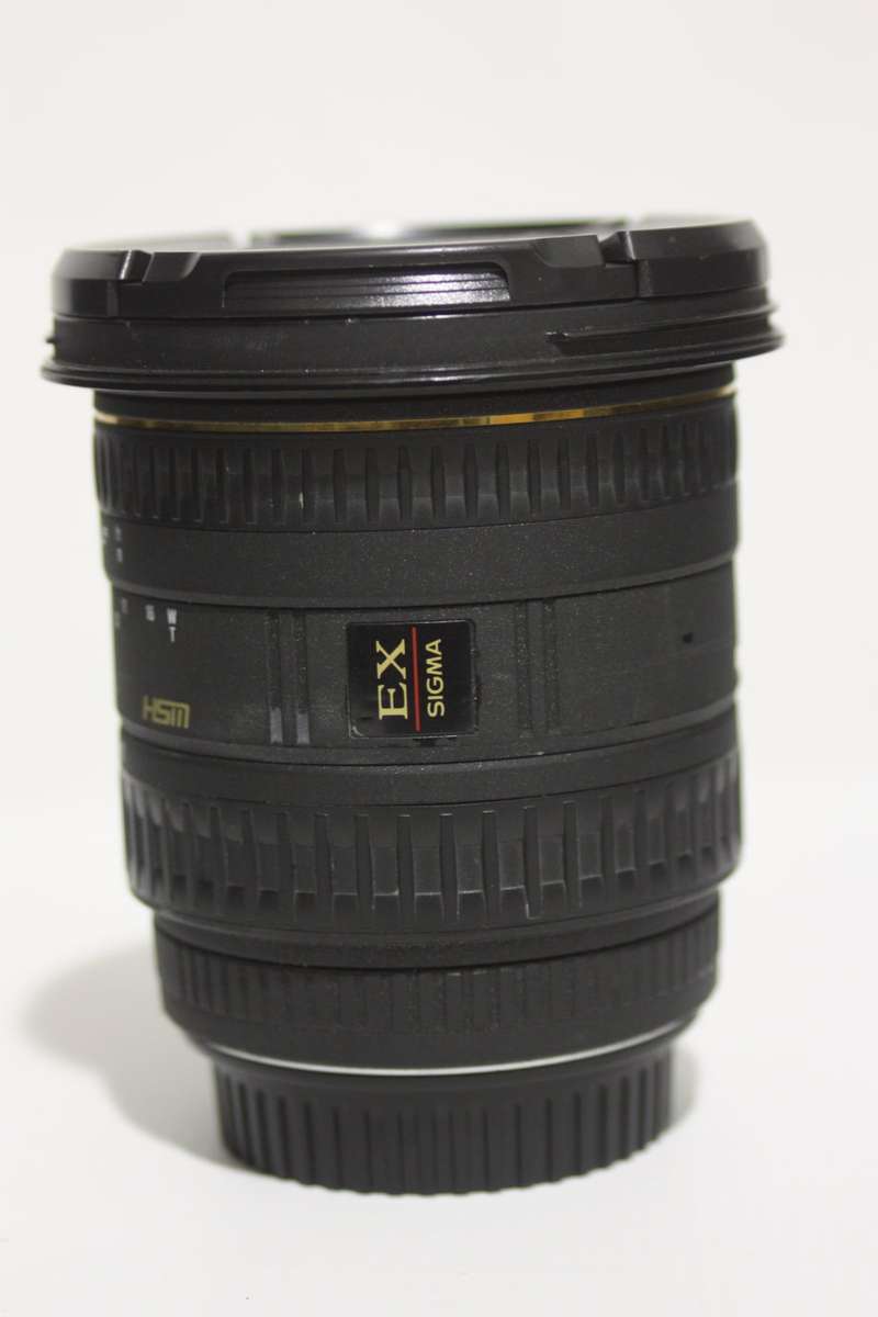 Sigma 17-35mm F2.8-4 EX Aspherical HSM ,ULTRA WIDE ANGLE Lens for Canon-AF Camera