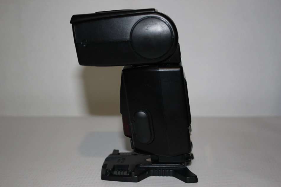 Nikon SB-800 AF Speedlight for Nikon Digital SLR Cameras IN VERY GOOD CONDITION