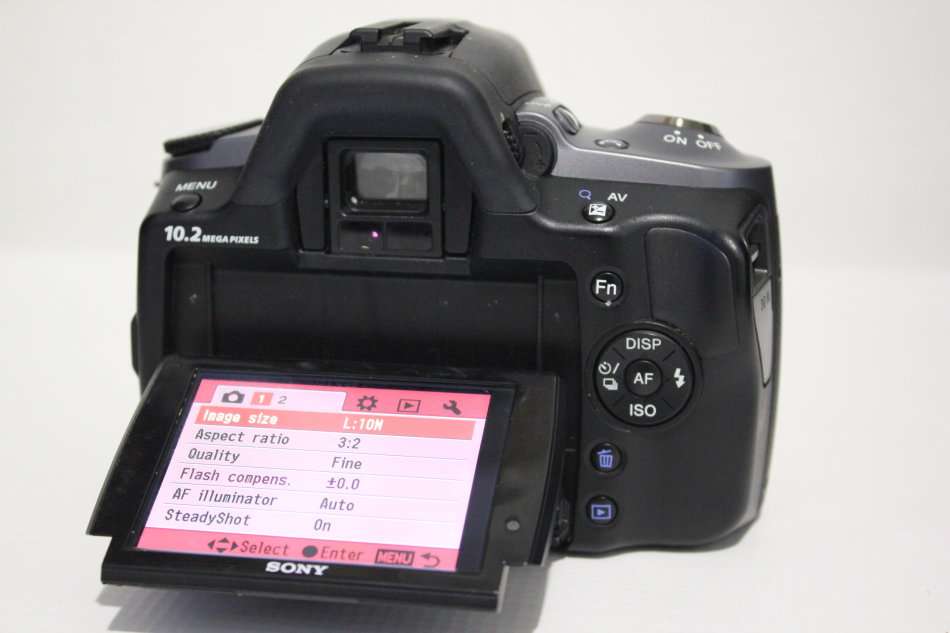 Sony Alpha A330 Digital SLR with 18-55mm Lens , CHARGER AND SHOULDER BAG