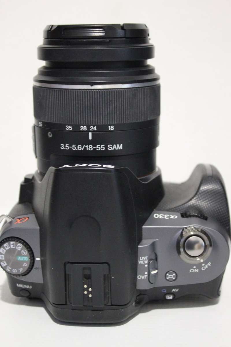 Sony Alpha A330 Digital SLR with 18-55mm Lens , CHARGER AND SHOULDER BAG